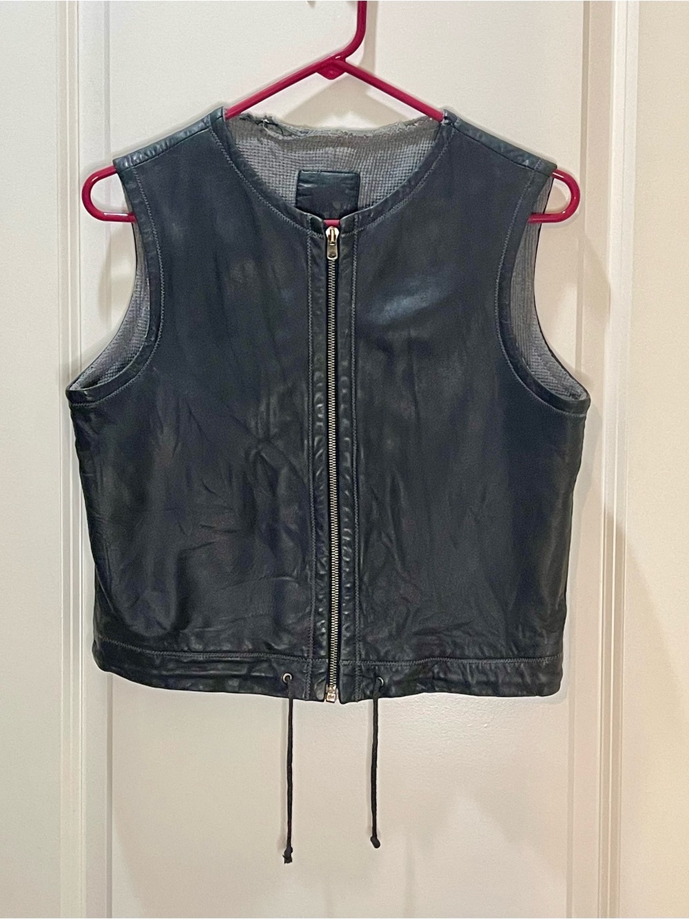 Vintage Fitigues Black Leather Zip-Front Vest Drawstring RARE 90s L